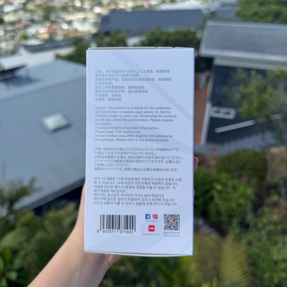 Authentic Labubu New in unopened box Pop Mart Big into Energy - Picture 4 of 6